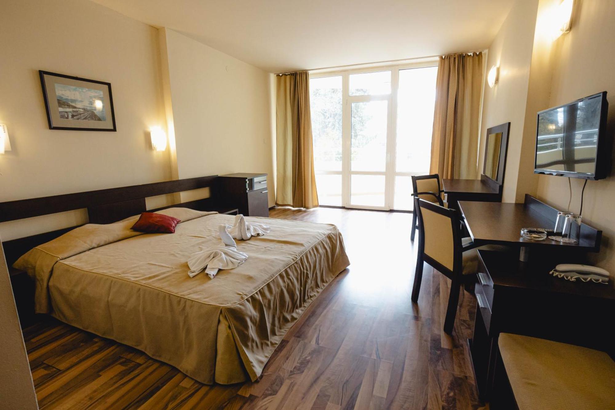 Sun Palace Hotel Słoneczny Brzeg Zewnętrze zdjęcie